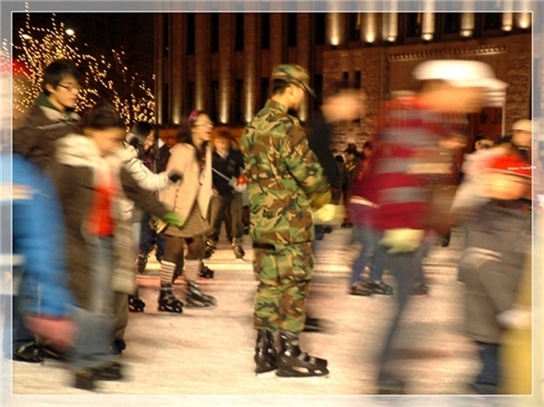 1115CD03498AB8C899FB92