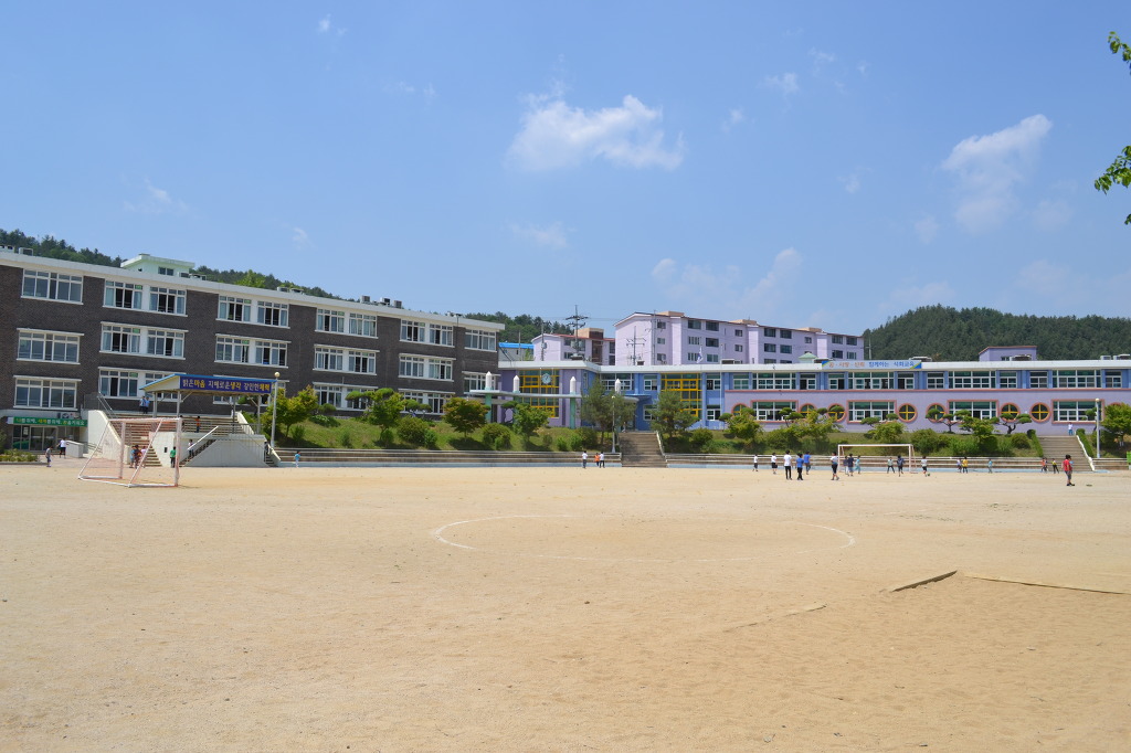 석화초등학교 이미지