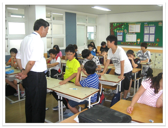 영화초등학교 이미지