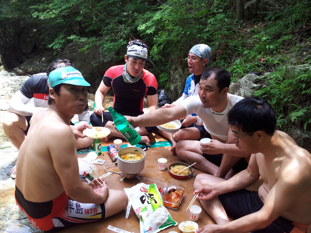 푸짐한밥상 이미지