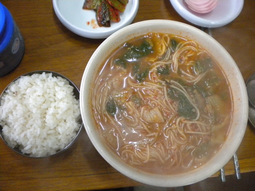 부잣집국수 이미지