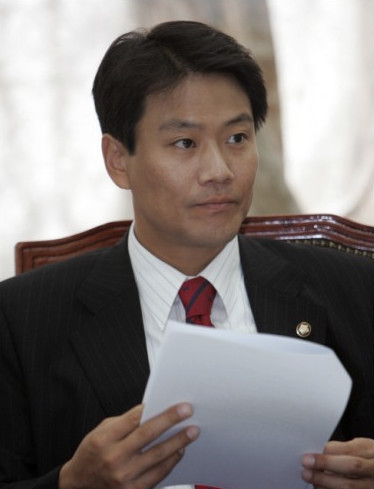 [임종석] 80년대 연예인 제치고 인기 투표 1위했던 대학생.jpg | 인스티즈