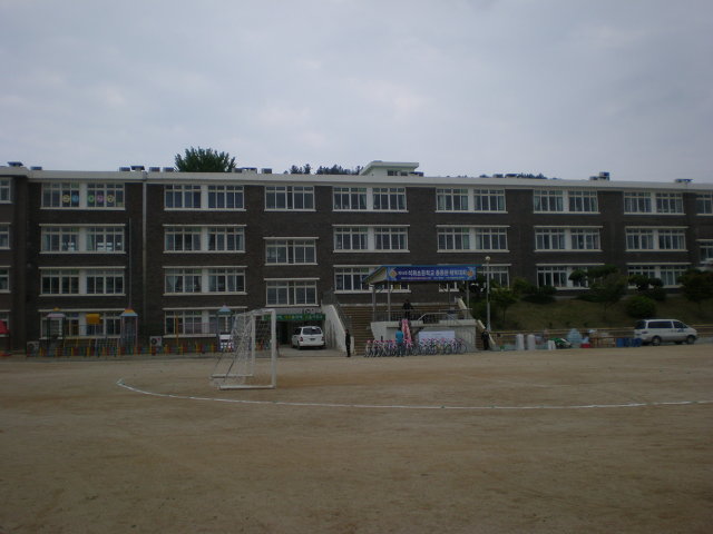 석화초등학교 이미지