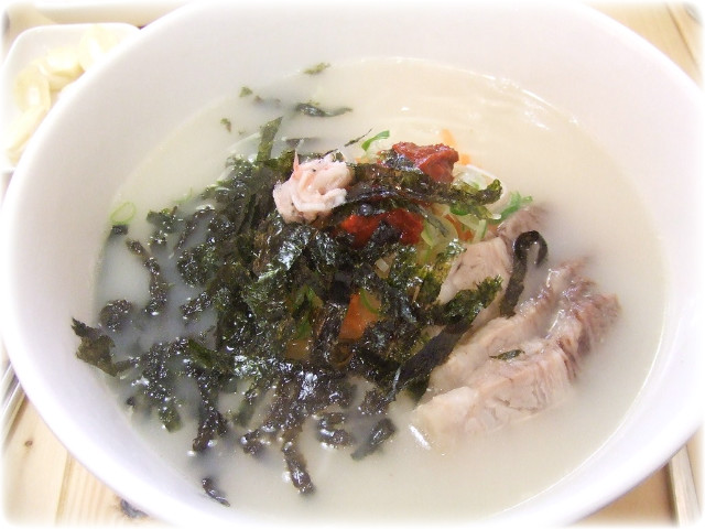 국수와보쌈 이미지