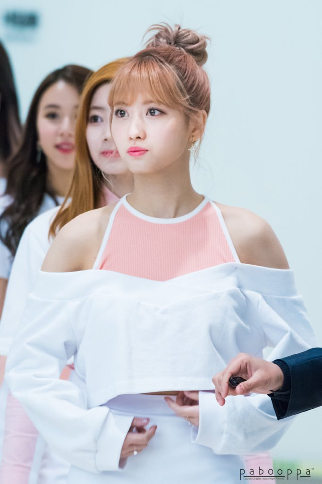 11월 2일 오늘자 트와이스 모모 | 인스티즈