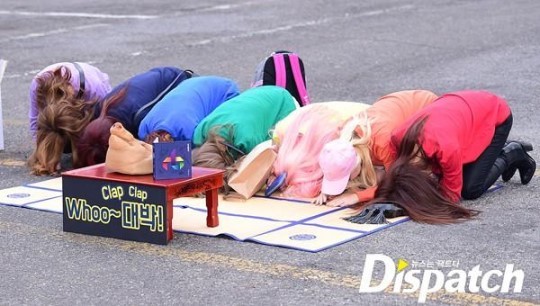 뮤직뱅크 출근길 고사 지내는 레인보우 | 인스티즈