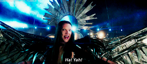 충격적인 분장을 선보인 베네딕트 컴버배치.jpgif | 인스티즈