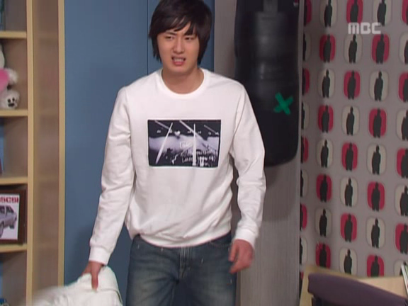 [거침없이하이킥] 민호보다 더 크게 다쳤는데 사람들이 몰라줘서 억울한 윤호.jpg | 인스티즈