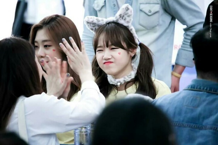 상습적으로 삐죽이는 유정이 짤 (ioi) | 인스티즈