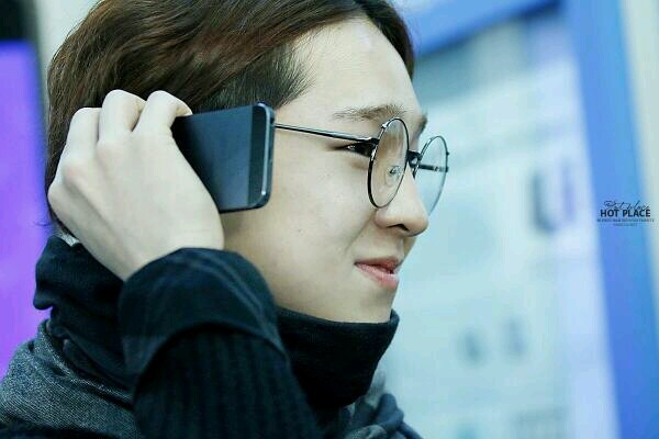 글라스문 이미지