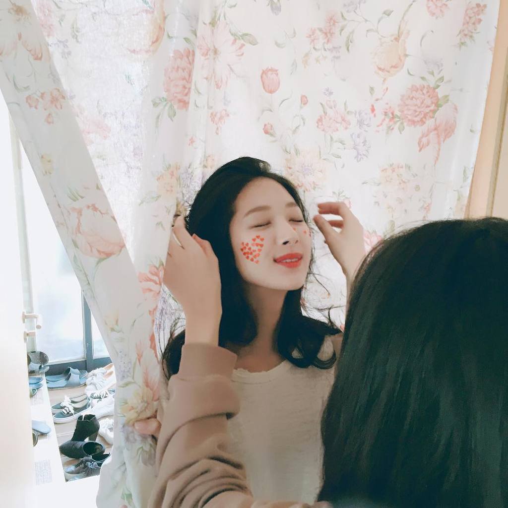 자기전에 보는 여신 갓민하♥ | 인스티즈