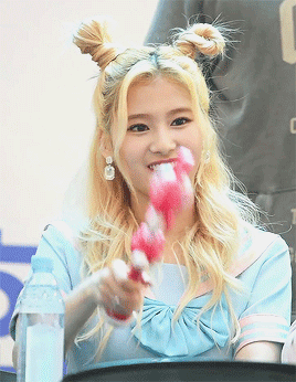 사나 없이 어떻게 사나~.gif | 인스티즈