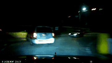 걸그룹이 타고 다니는 차량들의 운전 실력.gif | 인스티즈