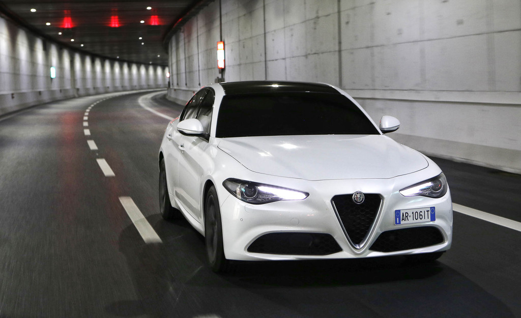 2017 알파로메오 줄리아 [데이터주의] | 인스티즈