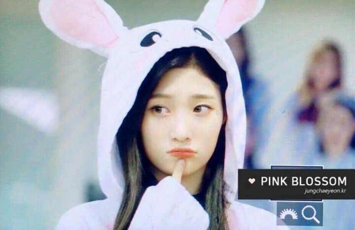 남자친구와 헤어진 정채연 | 인스티즈