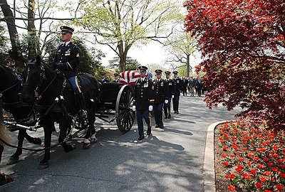 영웅에 대한 예우 | 인스티즈