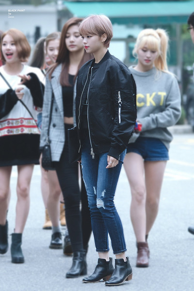 트와이스 정연의 ㅎㄷㄷ한 비율.jpg | 인스티즈