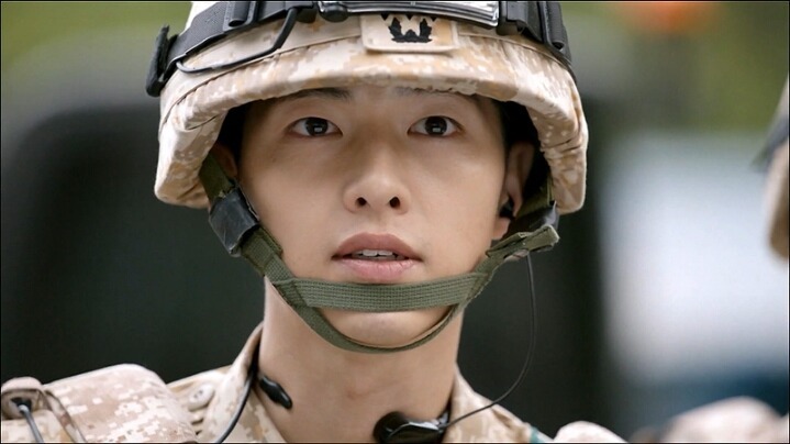 태양의후예 제작사대표가 성공을 확신한 의외의 순간.jpg | 인스티즈