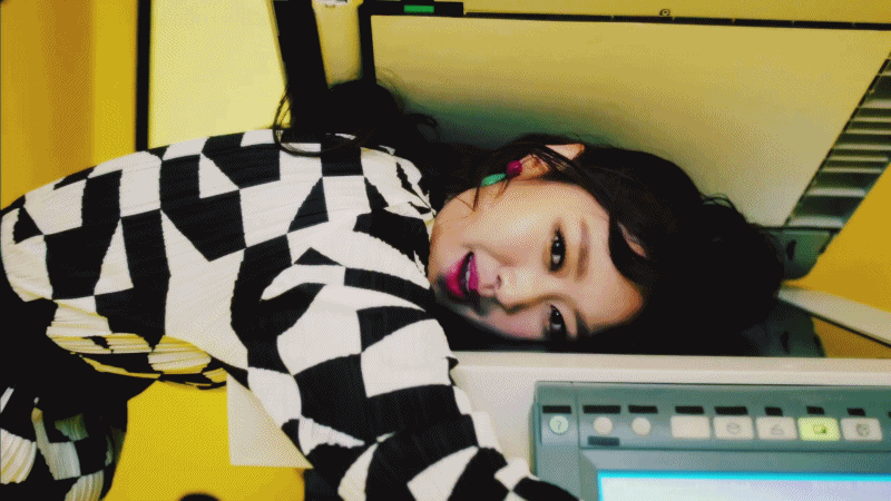 자기애 넘치는 흔한 여자 걸그룹 멤버.gif | 인스티즈