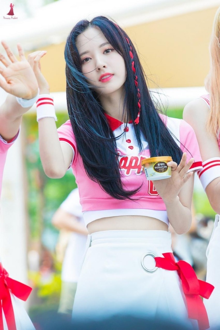 짱예로운 우주소녀 보나.jpg | 인스티즈