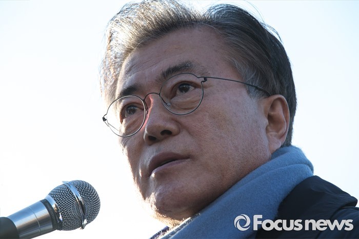 오늘자 국회앞 연설하는 문재인 | 인스티즈