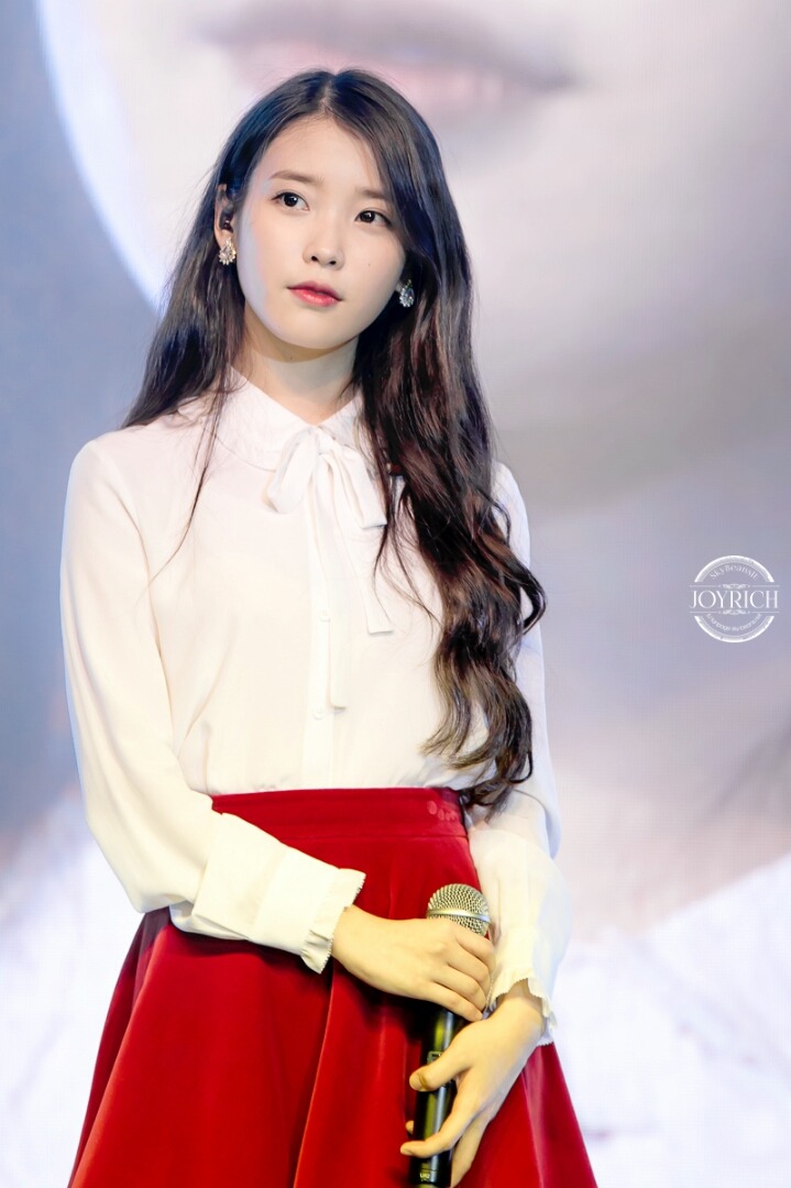 2016년 두번째 아이유 | 인스티즈
