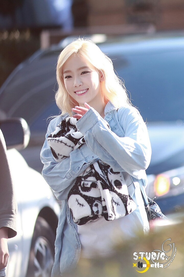 태연 흑발 vs 갈색 vs 핑크 vs 금발 vs 애쉬그레이(사진많음주의) | 인스티즈