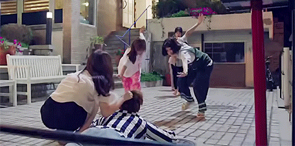 [청춘시대] UFC창단한 벨에포크 메이트들.jpgif | 인스티즈