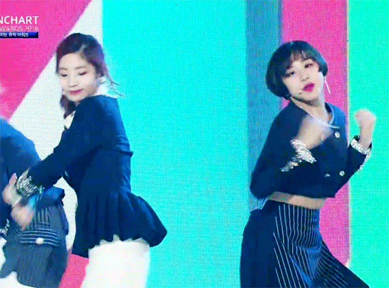 둡둡한 다현.gif | 인스티즈