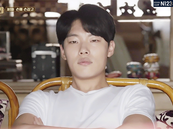 [응답하라1988] 내 신경은 온통 너였어.gif | 인스티즈