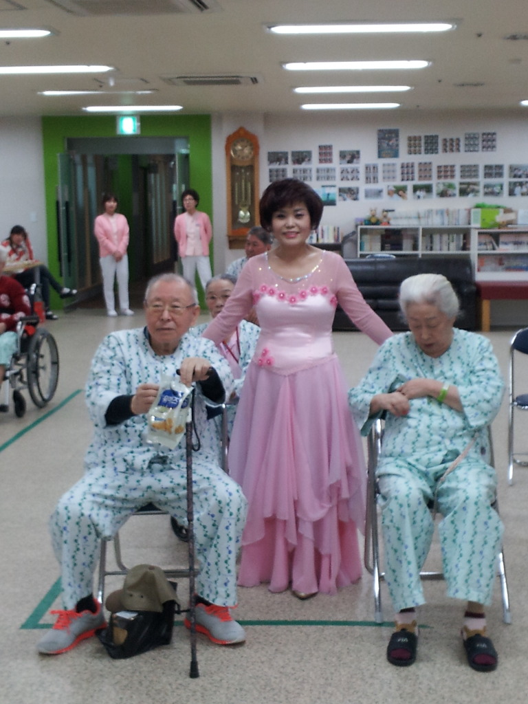 사계절에꽃 이미지