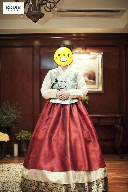 유리아이단아한복 이미지