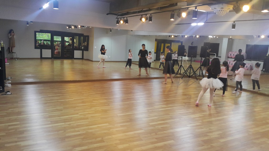 윤댄스학원 이미지