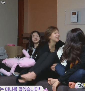 트와이스) 독특한 매력을 지닌 멤버 | 인스티즈