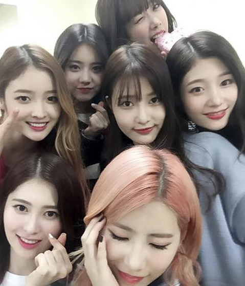 정채연이 다이아에만 가면 비주얼로 주목받지 못하는 이유 jpg | 인스티즈