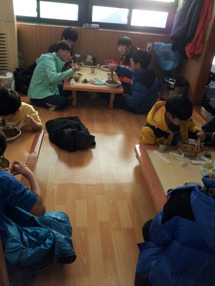 짬짜우 이미지