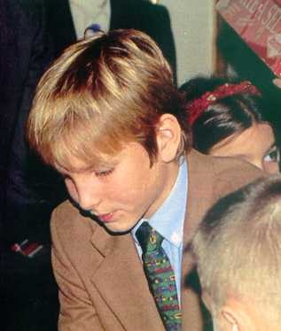 [안드레아카시라기] 한때 전세계 소녀들에게 아이돌급으로 인기 많았던 진짜 왕자님 같았던 그의 10대 | 인스티즈