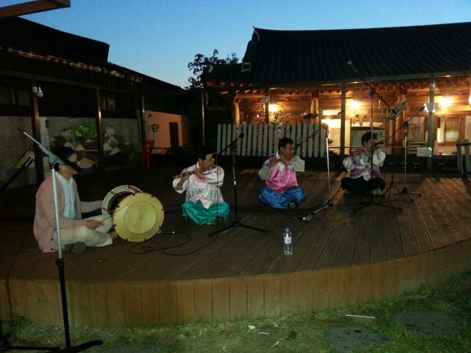 한복데이 이미지