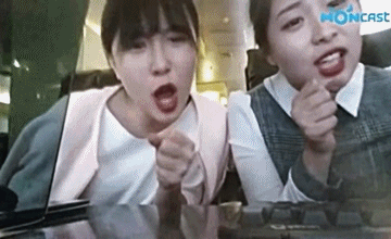 PC방에서 노래부르는 여자들.gif | 인스티즈