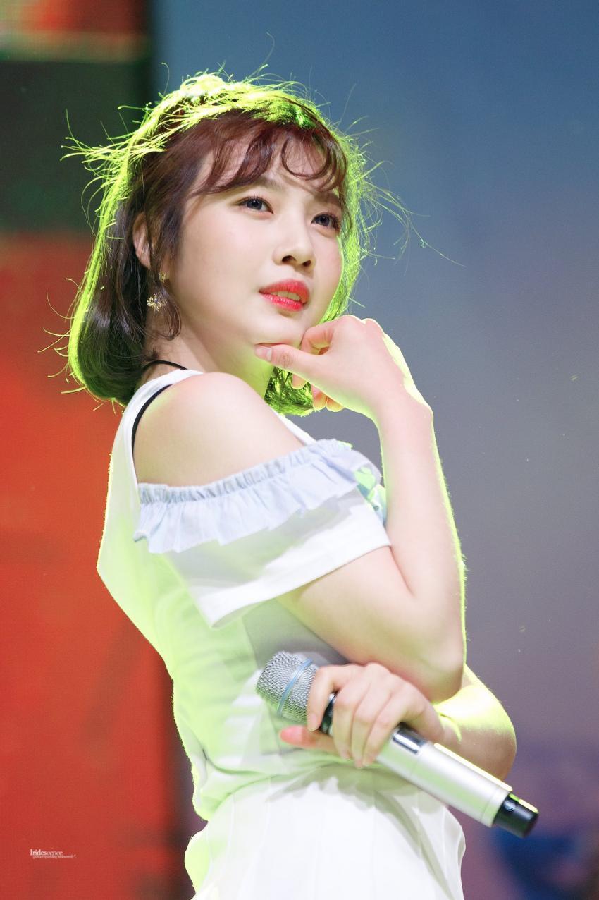 종착역장 부임 일주일된 기념 레드벨벳 | 인스티즈