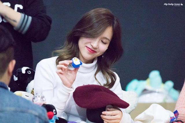 161108 건대 팬사인회 묘이 미나 | 인스티즈