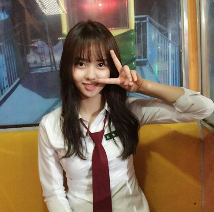 교복입은 김소현 | 인스티즈