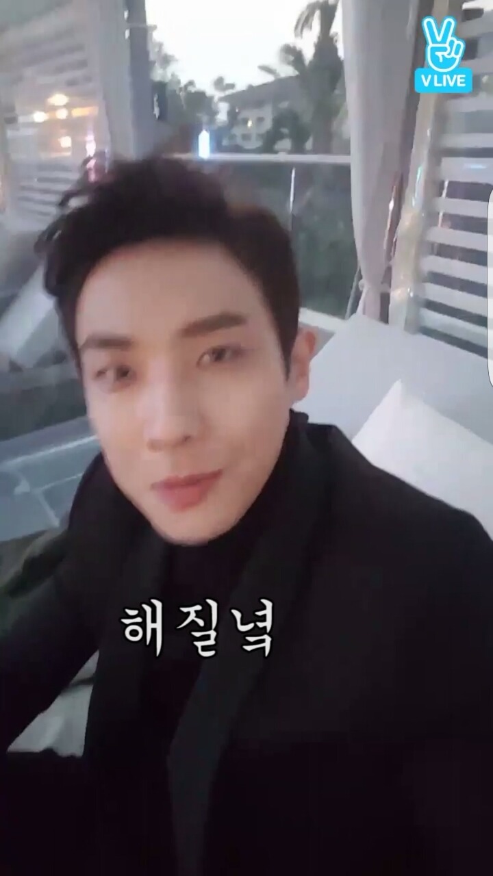 전직 아이돌 출신 배우가 팬들과 소통하는 법.Vapp | 인스티즈