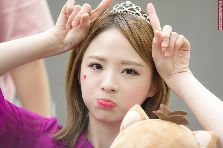 오늘 생일을 맞이한 걸그룹 오마이걸 신혜진.JPG | 인스티즈