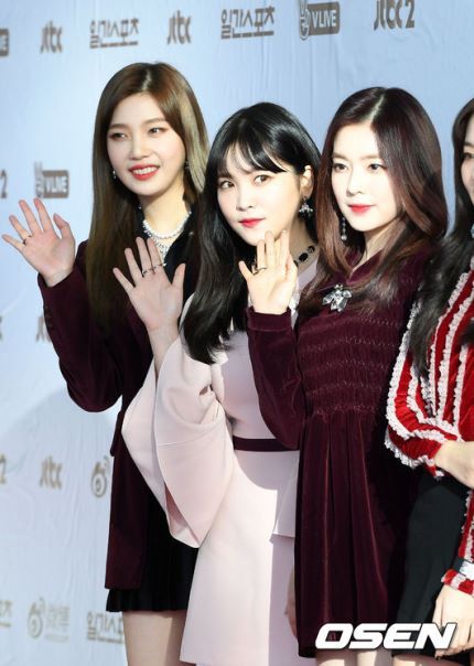 오늘자 골든 디스크 레드벨벳 | 인스티즈
