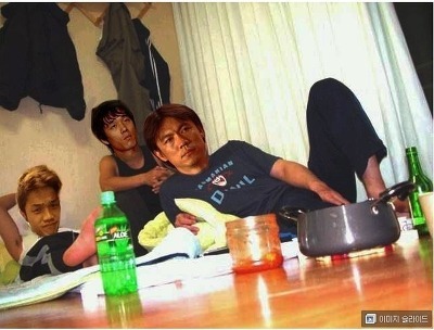 ???: 얘들아~ 티비켜라... | 인스티즈