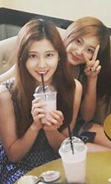 트와이스 사나 여물 씹는 모습.gif | 인스티즈