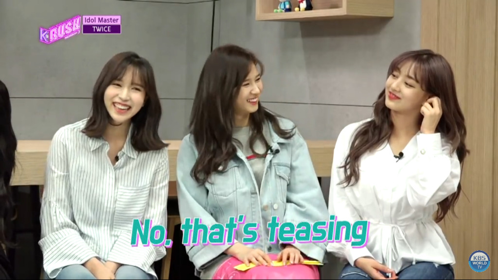 타이타닉 명장면 따라하는 쯔위X정연.jpg | 인스티즈