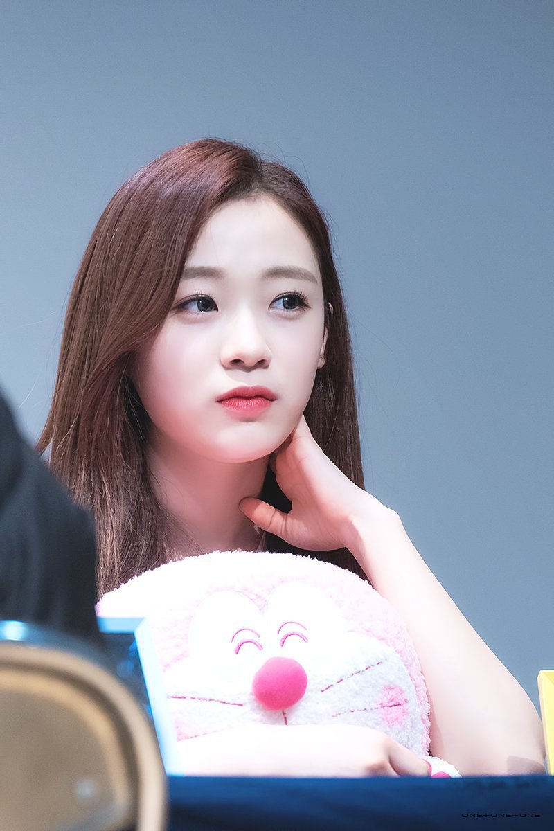 에이프릴의 막냉이 진솔이.jpg | 인스티즈