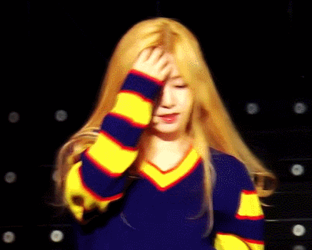 머리넘기는 여자아이돌들+배우.gif | 인스티즈